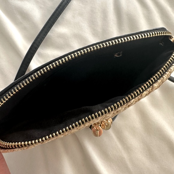 Rattan Purse with Adjustable Strap - Picture 2 of 4